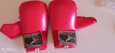 Scarpe e guanti karatè bimbi