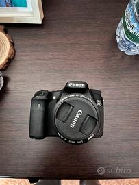 CANON EOS 70D