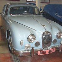 Jaguar MK II