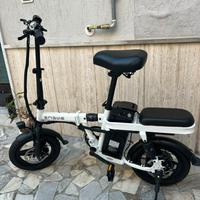 Bicicletta elettrica perfette condizioni