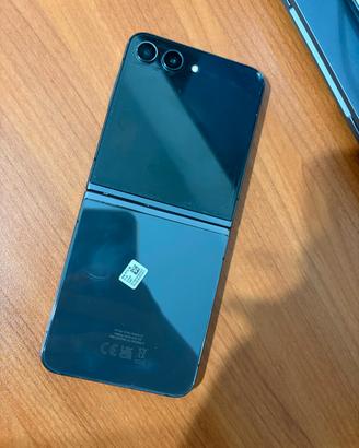 Samsung Galaxy Z Flip5 512GB 5G 8GB RAM
