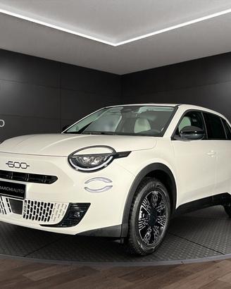 FIAT 600 Hybrid 110 CV DCT MHEV Icon