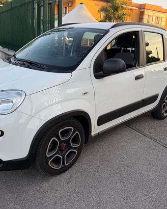 Fiat Panda 1.0 FireFly S&S Hybrid City Cross