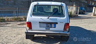Lada Niva 