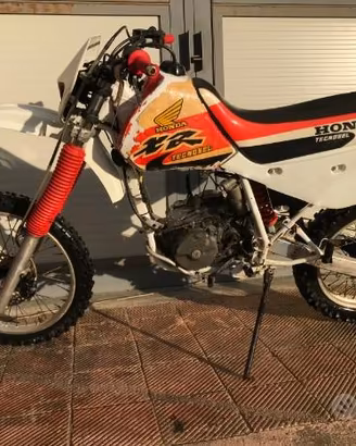 Xr 600 r ricambi honda xr 600 1989 PE04