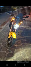 Honda CB300R 