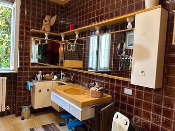 Mobile bagno vintage