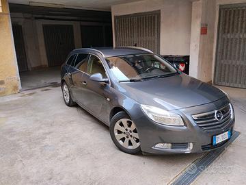 Opel Insignia spot tourer