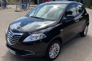 Lancia Ypsilon 0.9 TwinAir 85 CV 5 porte Metano Ec