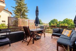 AMPIO TRILOCALE CON TERRAZZO VIVIBILE E GARAGE