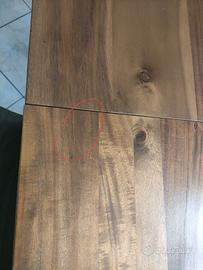 Tavolo in legno massello