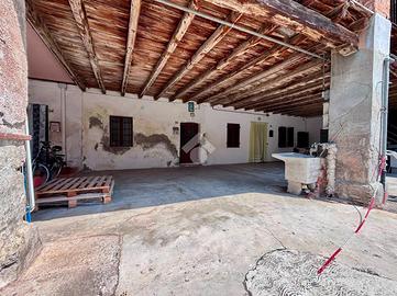 CASA DI CORTE A CASTEL ROZZONE