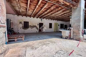 CASA DI CORTE A CASTEL ROZZONE