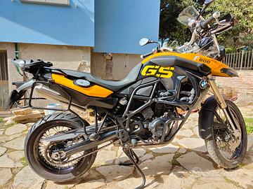 BMW F800GS