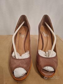 Scarpa con tacco tg 37