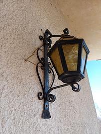 lampade a muro e lampadario