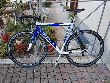 bici da strada opera