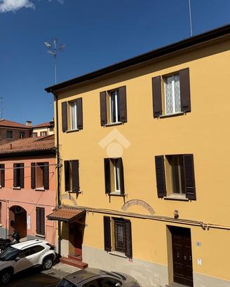 3 LOCALI A BOLOGNA