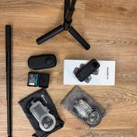 INSTA 360 X3 con accessori