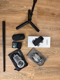 INSTA 360 X3 con accessori