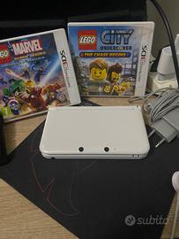 nintendo 3ds + 2 giochi + caricatore + sacca trasp