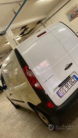 Renault Kangoo 1.5 diesel 105 cavalli euro 4 fap