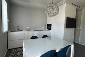 Ultimo piano a Lignano, zona bar "Frecce Tricolor