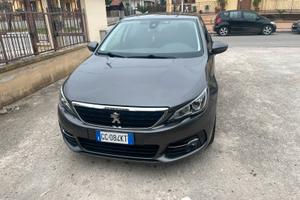 Peugeot 308 1.6 bluehdi 120 cv