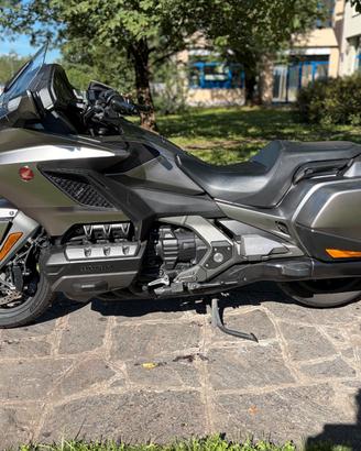 Honda GL 1800 Gold Wing BAGGER MANUALE