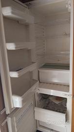 Colonna frigo combinato da incasso 178cm.
