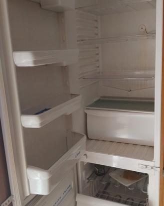 Colonna frigo combinato da incasso 178cm.
