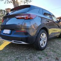 Opel grandland x1.200 130cv