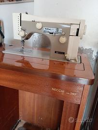 MACCHINA PER CUCIRE ELETTRICA CON MOBILE