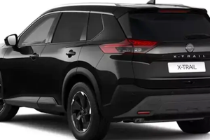 NUOVISSIMA USATA POCO