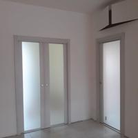 Porte battente scorrevoli Spissu finestre persiane