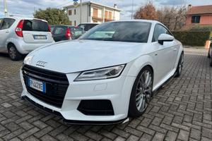 Audi TT Coupé 2.0 TFSI quattro S tronic line