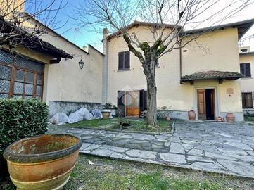 PORZIONE DI TRIFAMILIARE A SCARPERIA E SAN PIERO