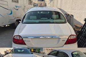 JAGUAR S-TYPE