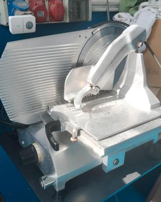 Affettatrice professionale lama 35 cm
