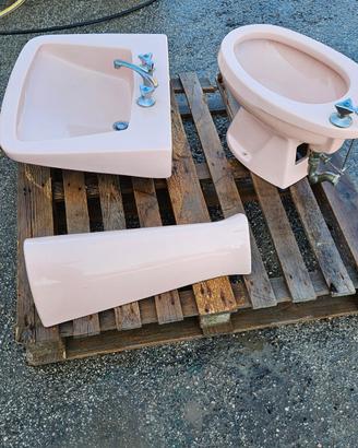 Sanitari vintage rosa
