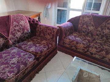 coppia di divani stile classico 