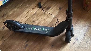 Monpattino Velociraptor 20 km/h  accessori inclusi