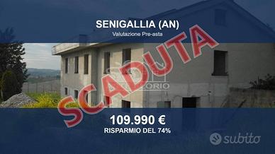 Immobile in asta di 540 m² con più di 5 locali a S