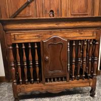 Mobile per pane dell' 800 Francese