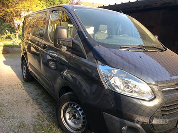 furgone ford transi custom
