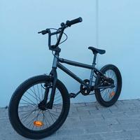 Bmx b-twin