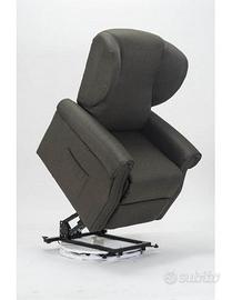 Poltrona elettrica alzapersona 2motori DISP.MEDICO