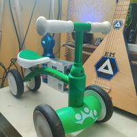 Mini Walker Triciclo