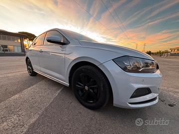 VW POLO 1.6