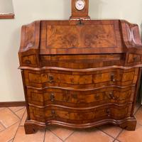 Mobile antico Bureau in noce